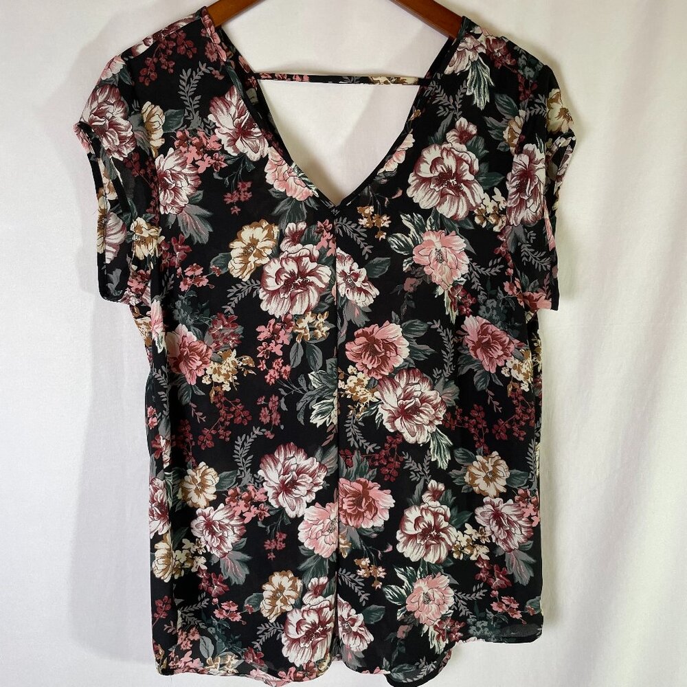 Halogen Black Floral Short/Cap Sleeve Top, Size M